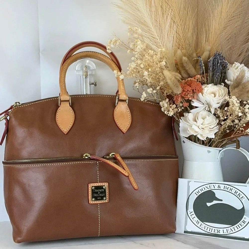 Dooney & Bourke Vintage Dillen Brown Tan Hand Crossbody Satchel‎ Bag